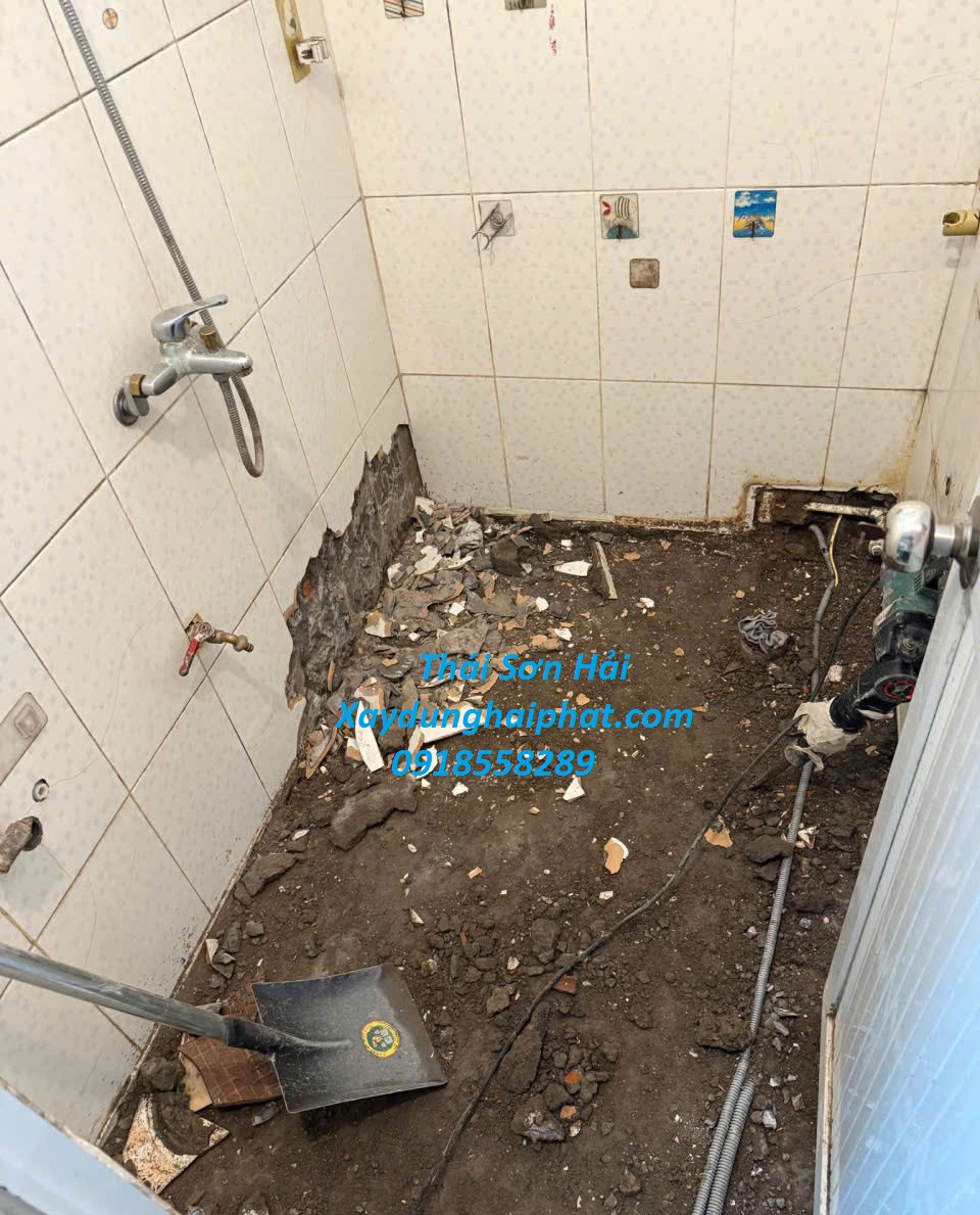 bao-gia-chong-tham-toilet-gia-chong-tham-nha-tam-cu-Ha-Noi-nam-2026-1