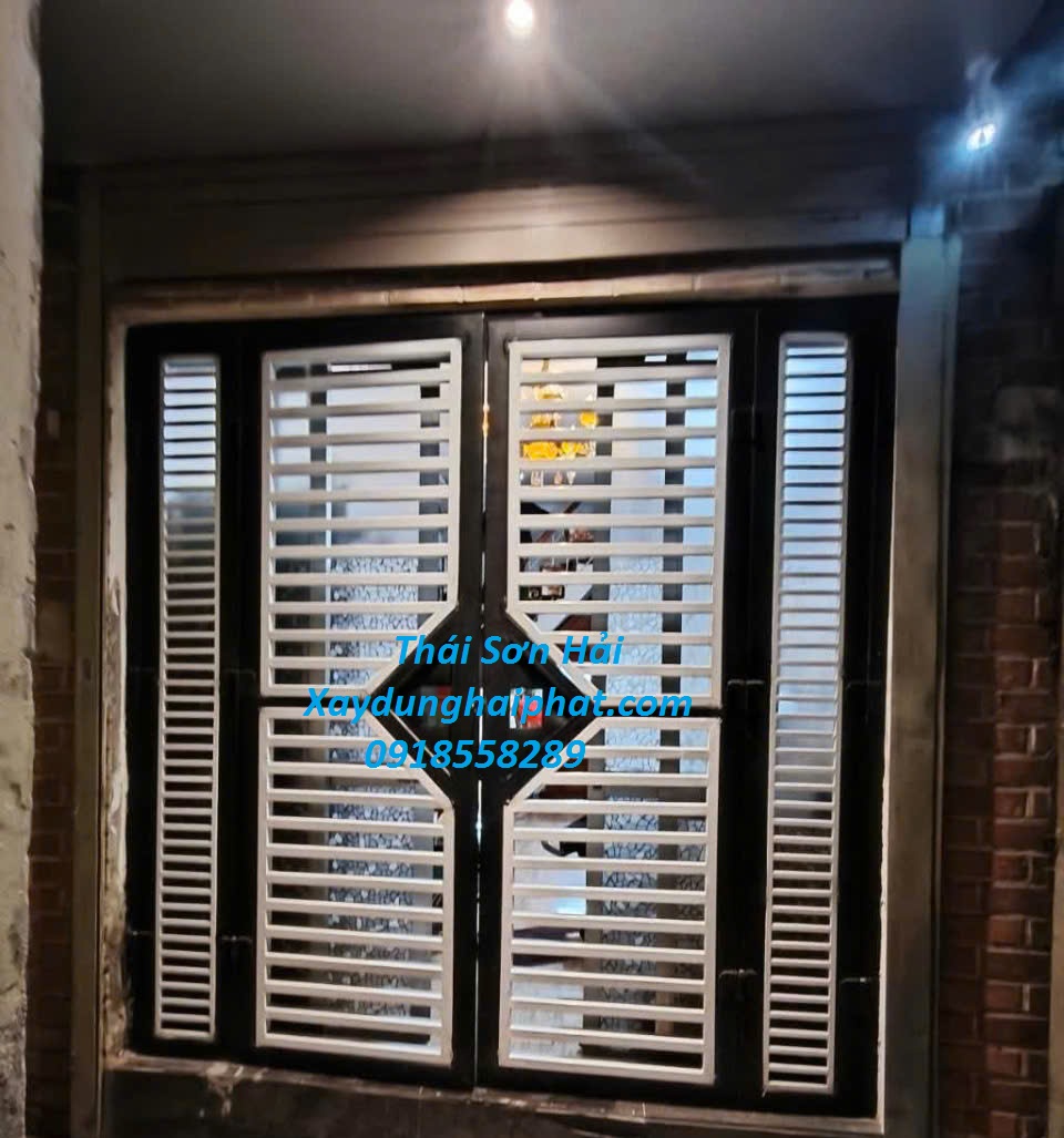 bao-gia-cua-sat-cong-sat-gia-cua-sat-hop-ma-kem-o-HN-nam-2026-1