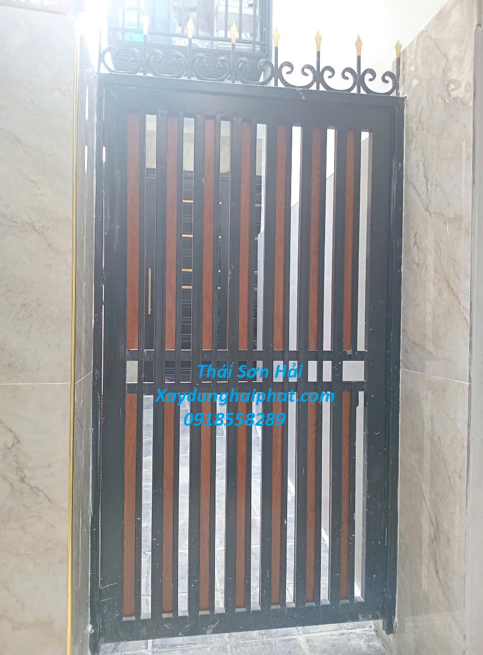 bao-gia-cua-sat-cong-sat-gia-cua-sat-hop-ma-kem-o-HN-nam-2026-5