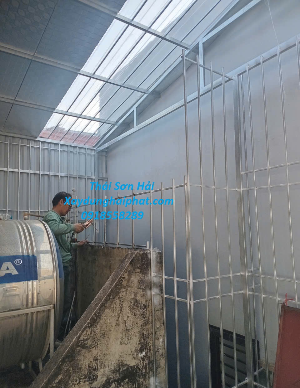 bao-gia-khung-sat-chong-trom-chuong-cop-bao-ve-nha-o-Ha-Noi-5