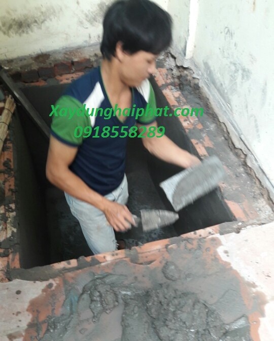 cach-xu-ly-be-nuoc-ngam-bi-tham-chong-tham-sika-cho-be-nuoc-sinh-hoat-1