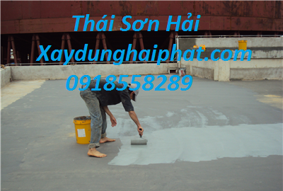 cach-xu-ly-tran-nha-bi-nut-chong-tham-mai-be-tong-hieu-qua-2