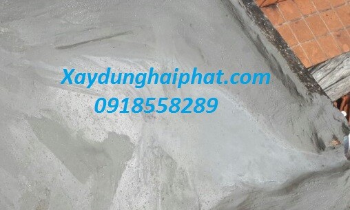cach-xu-ly-vet-nut-tran-nha-chong-tham-khe-nut-chong-tham-noc-nha-dut-diem-1