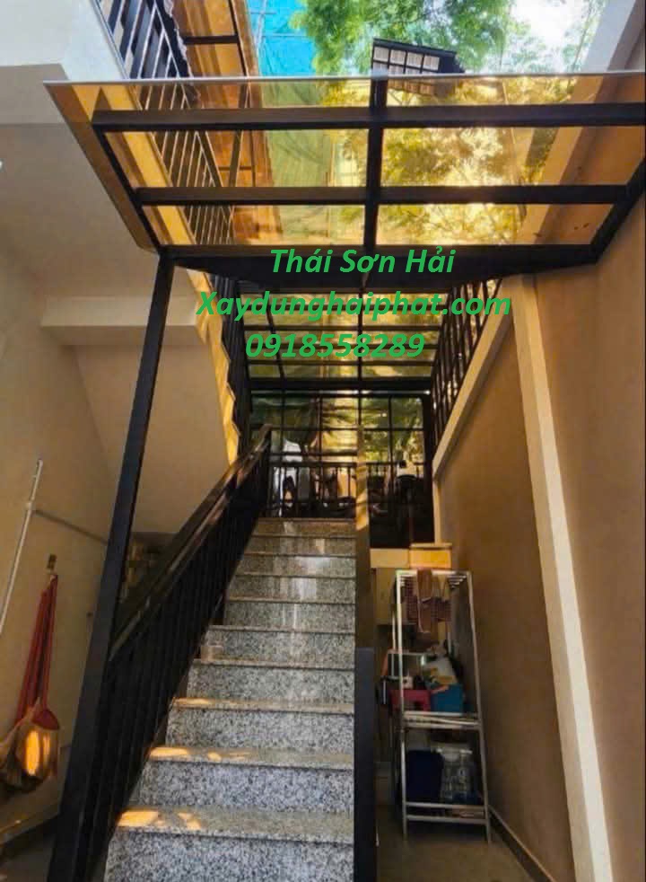 can-tim-doi-tho-lam-mai-poly-lam-mai-lay-sang-tai-Ha-Dong-HN-3