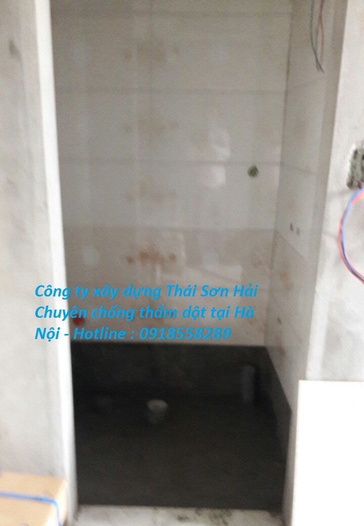 chong-tham-tran-nha-ve-sinh-quan-dong-da-triet-de-3