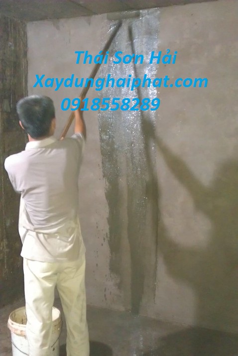 chong-tham-vet-nut-be-nuoc-khac-phuc-be-nuoc-bi-ro-ri-triet-de-o-HN-4