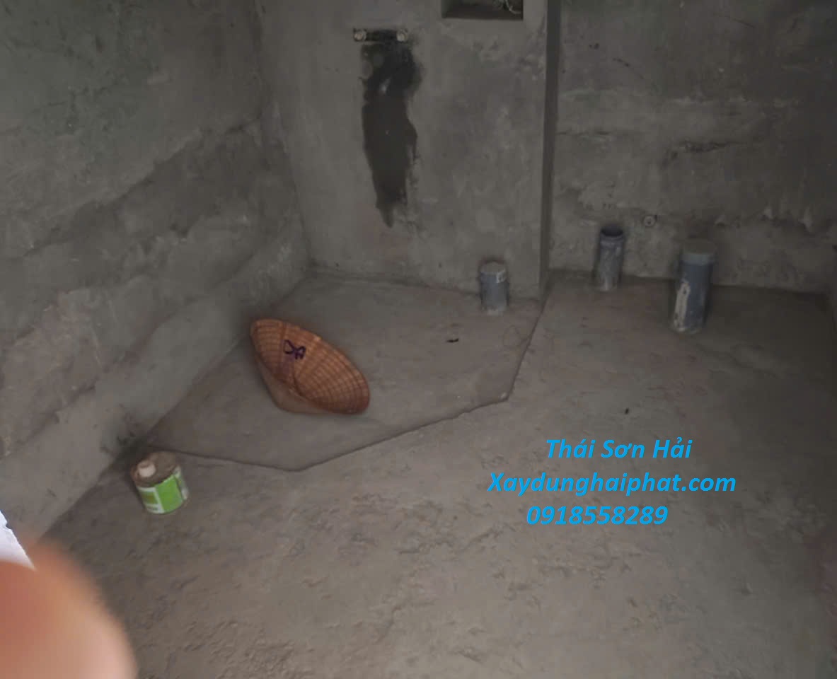 chuyen-chong-tham-nha-tam-tron-goi-chong-tham-toilet-tai-Ha-Dong-HN-triet-de-4