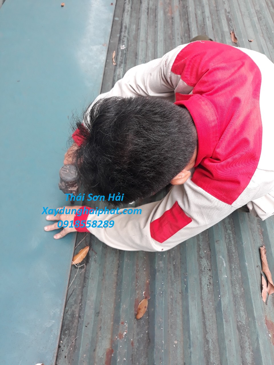 chuyen-gia-sua-mai-ton-chong-tham-mai-ton-chuyen-nghiep-o-hn-3