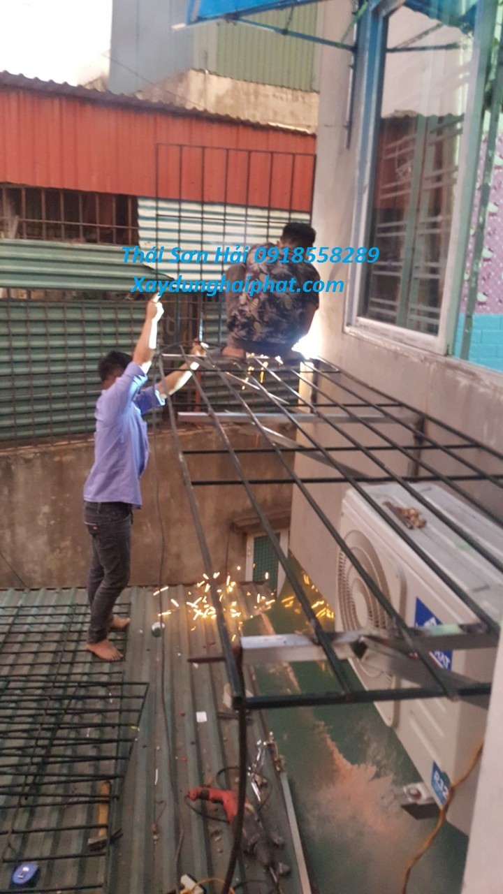 chuyen-lam-chuong-cop-sat-dep-lam-mai-ton-cac-loai-tai-thanh-xuan-3