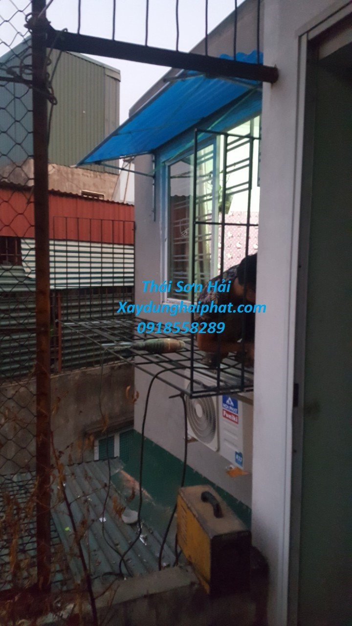 co-so-lam-chuong-cop-chuyen-thi-cong-khung-bao-ve-san-thuong-o-ha-noi-3