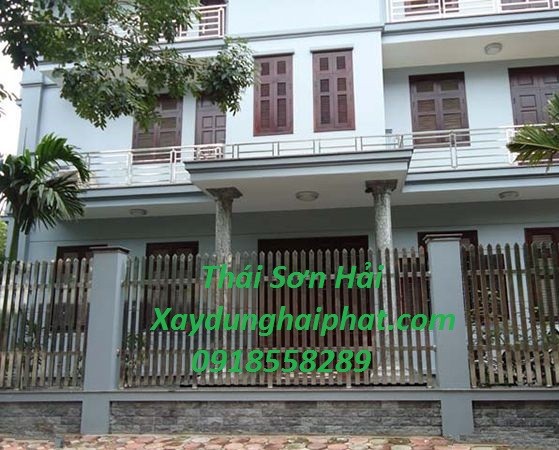 co-so-lam-hang-rao-sat-thi-cong-lap-dat-khung-sat-o-ha-noi-gia-re-4