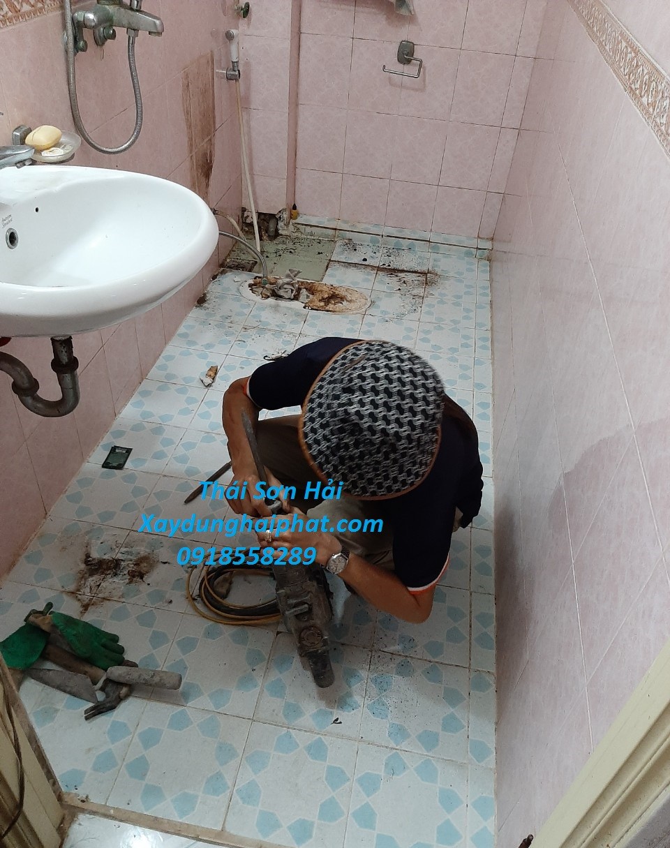 cong-ty-chong-tham-toilet-cu-chong-tham-nha-ve-sinh-hn-1