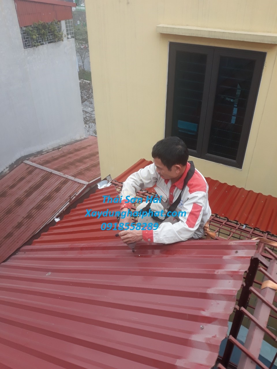 cong-ty-chuyen-lam-mai-ton-dep-chuyen-nhan-lam-mai-ton-cac-loai-o-hn-1