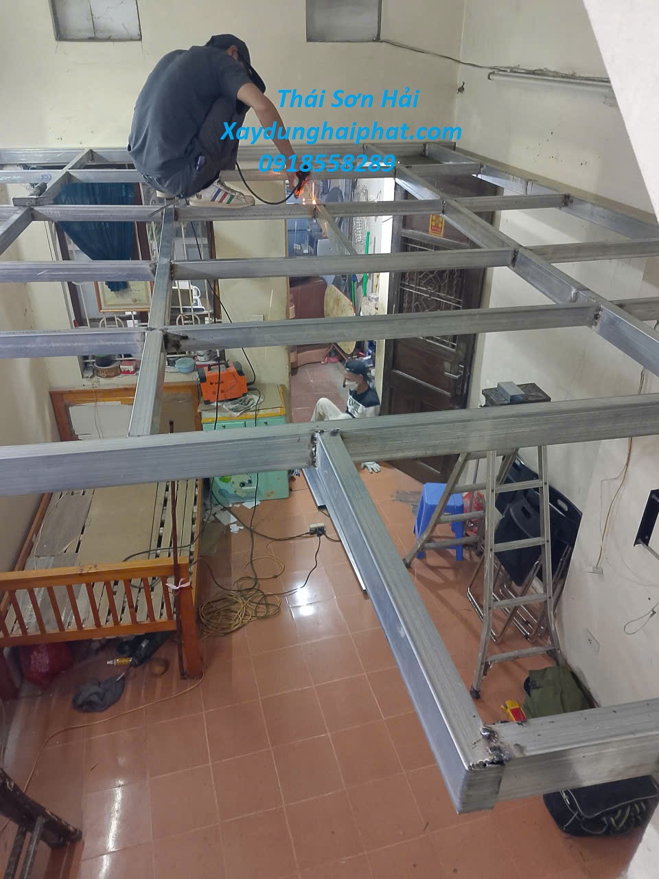 cong-ty-chuyen-ve-lam-gac-xep-tai-nha-o-Ha-Noi-2