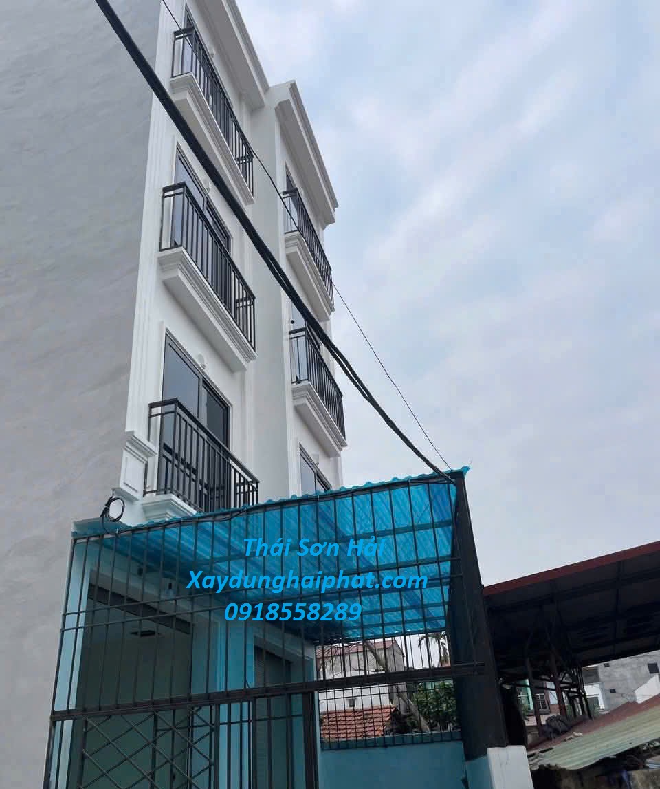 cong-ty-lam-mai-poly-lay-sang-lam-mai-che-san-thuong-o-Ha-Noi-6