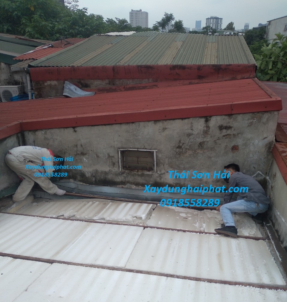 cong-ty-lam-mang-ton-inox-sua-chua-thay-mang-ton-hu-hong-o-HN-2