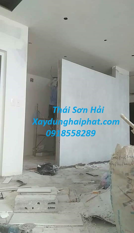 cong-ty-son-nha-tron-goi-chong-tham-tuong-ngoai-nha-ben-lau-o-HN-5