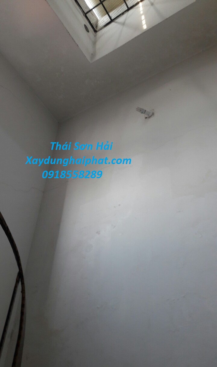 cong-ty-xu-ly-tham-nut-co-tran-tai-Ha-Noi-uy-tin-1