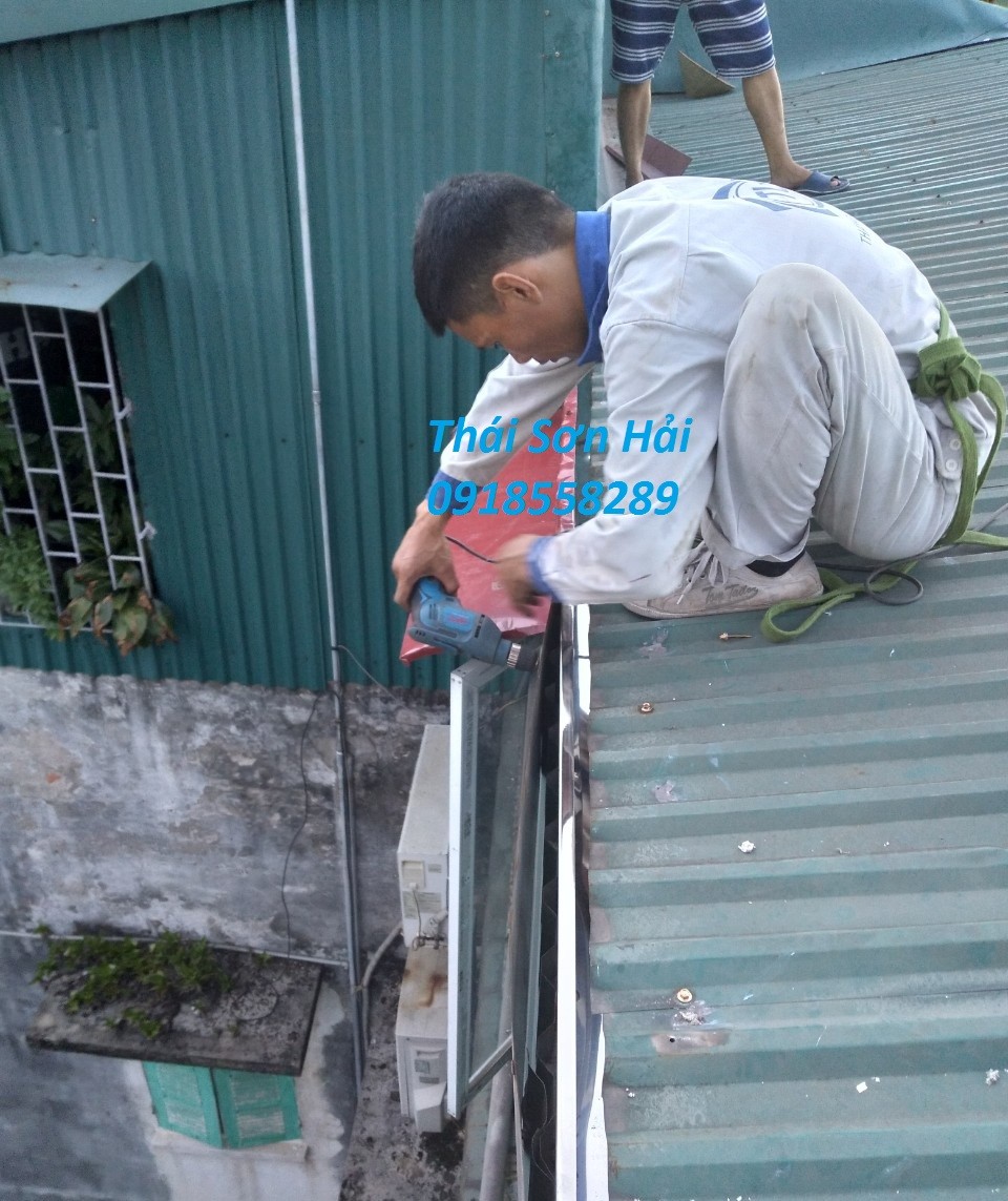 cung-cap-lap-dat-tron-goi-mang-xoi-ton-inox-tai-cau-giay-gia-tot-nhat-2