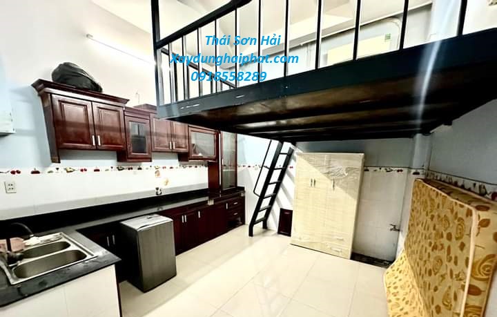 dat-lich-lam-gac-xep-tai-nha-lam-gac-lung-nha-o-Ha-Noi-4