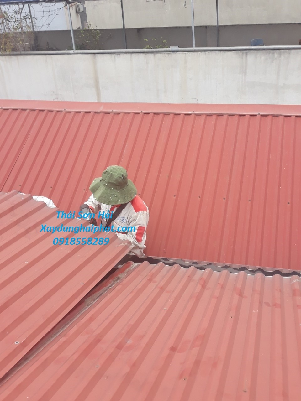 dia-chi-ban-mang-nuoc-inox-cung-cap-lap-dat-mang-xoi-ton-tole-inox-o-hn-uy-tin-3