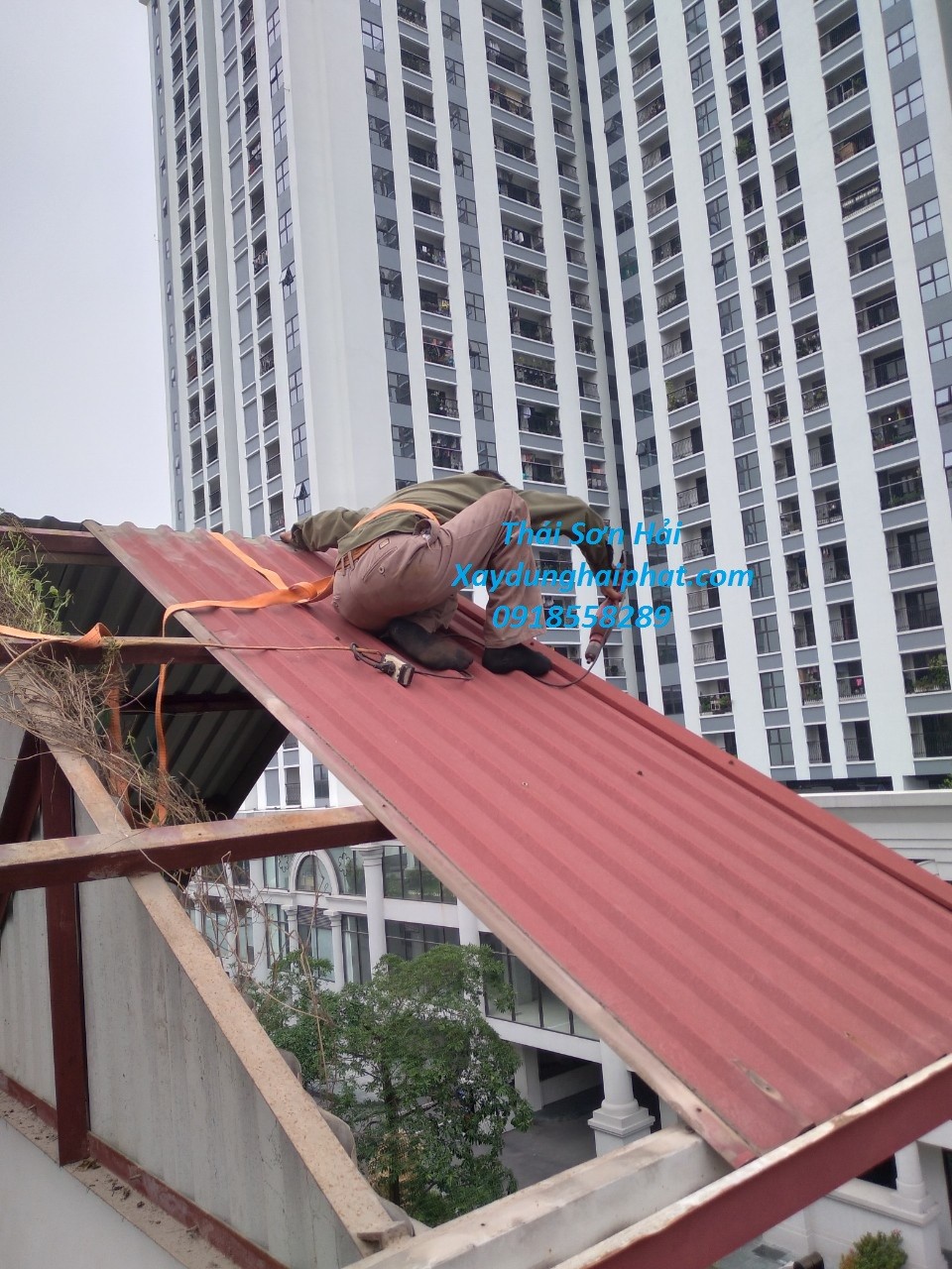 dia-chi-lam-mai-ton-cung-cap-lap-dat-tron-goi-mang-xoi-ton-inox-tai-thanh-xuan-hn-3