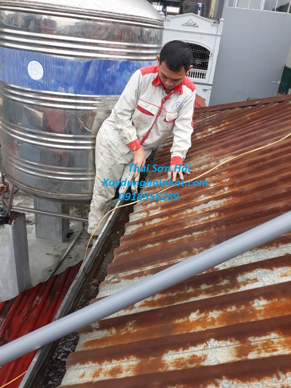 dia-chi-lam-mang-ton-inox-cung-cap-tho-lam-mang-xoi-thoat-nuoc-o-hn-4