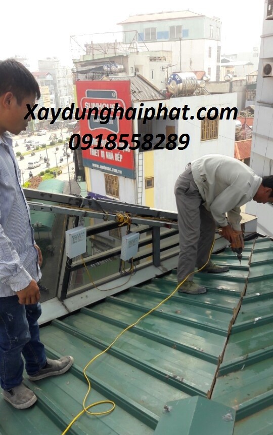 dia-chi-thay-mang-inox-thay-mai-ton-chong-nong-uy-tin-ha-noi