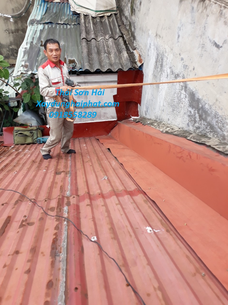 dich-vu-cai-tao-mai-ton-cu-lam-mai-ton-chong-tham-tai-ha-dong-hn-1