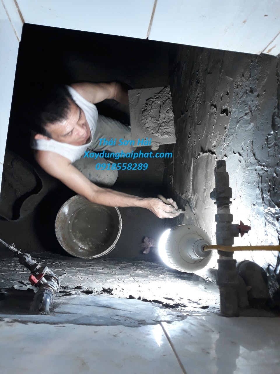 dich-vu-chong-tham-be-nuoc-sinh-hoat-chong-tham-nut-be-ngam-o-hn-1