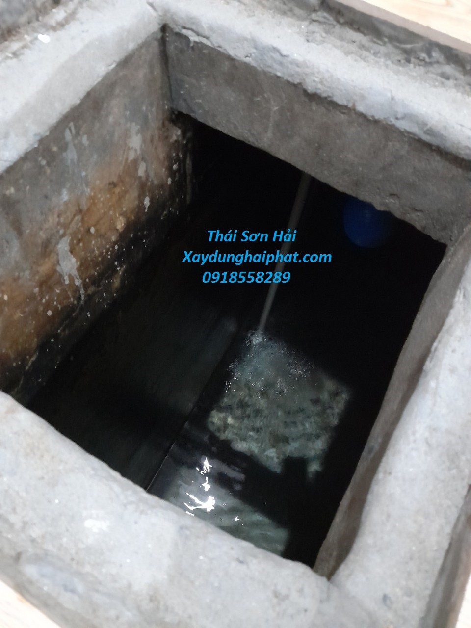 dich-vu-chong-tham-be-nuoc-sinh-hoat-chong-tham-nut-be-ngam-o-hn-5