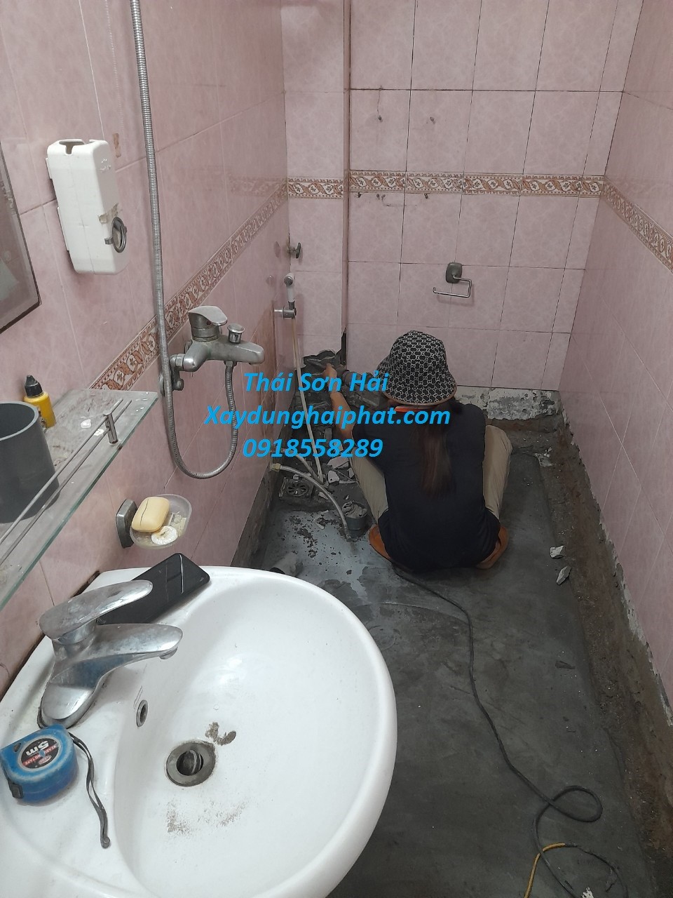 dich-vu-chong-tham-cho-nha-ve-sinh-chong-tham-toilet-cu-ha-noi-2