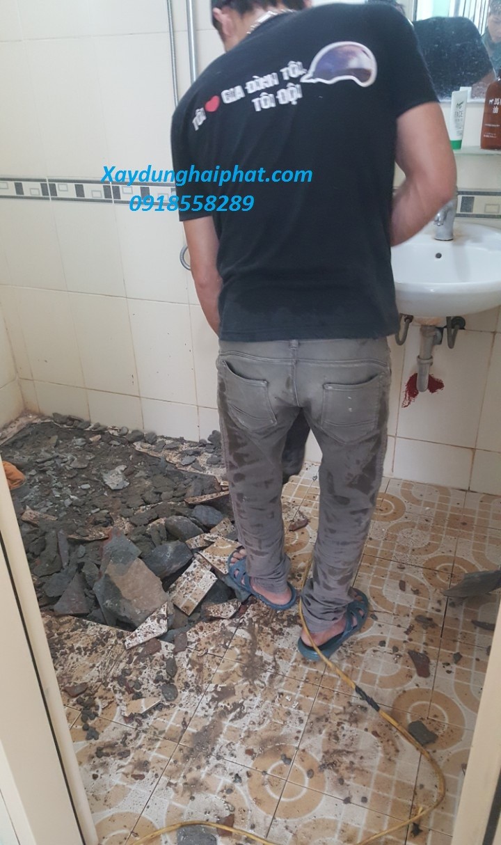 dich-vu-chong-tham-toilet-chong-tham-san-am-nha-ve-sinh-tai-ha-noi-uy-tin-2