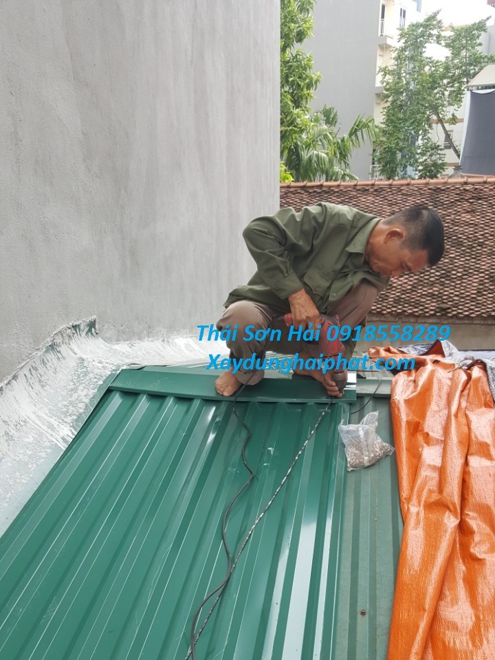 dich-vu-dong-mang-xoi-inox-sua-chua-thay-lap-mang-xoi-tai-hai-ba-trung-5