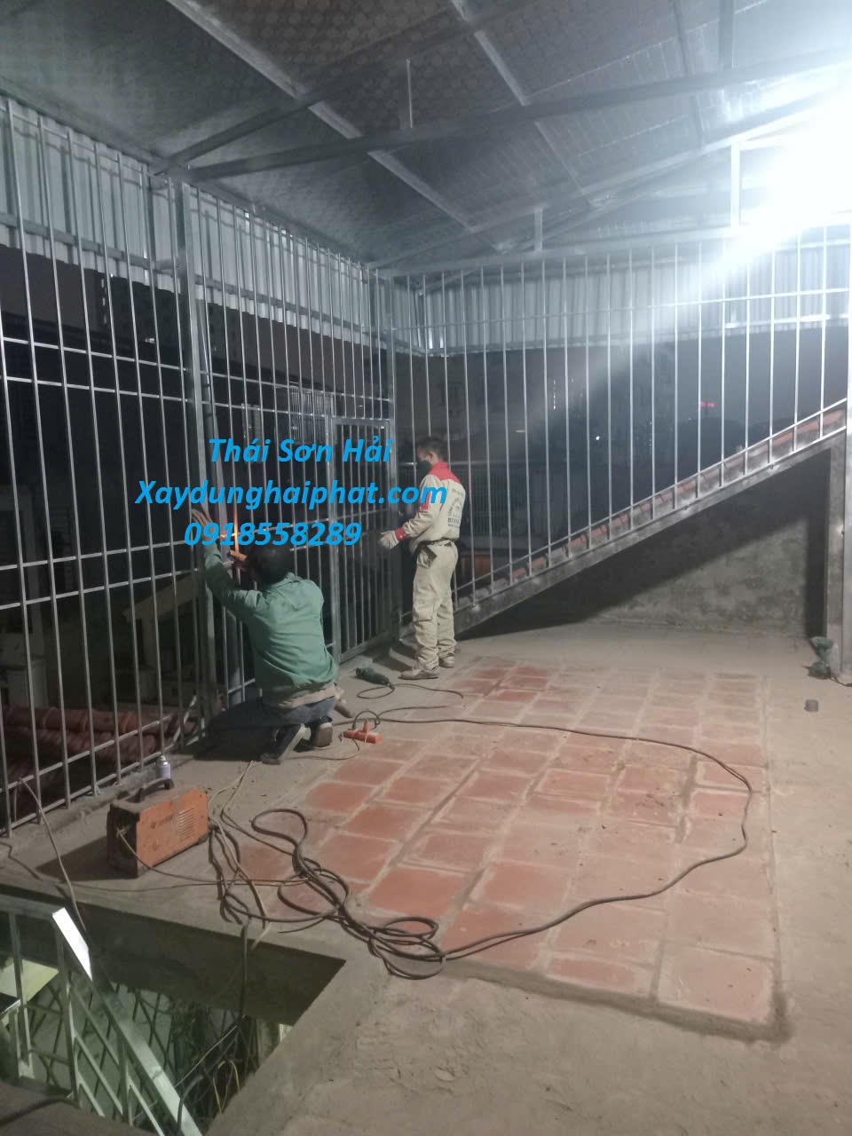 dich-vu-han-khung-bao-ve-chuong-cop-nha-o-Ha-Dong-1