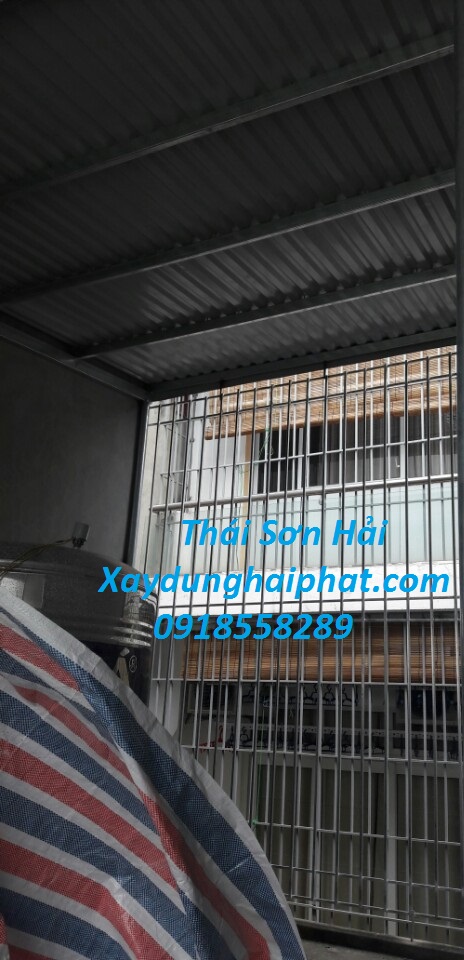 dich-vu-lam-chuong-cop-sat-tron-goi-lam-khung-sat-chong-trom-o-HN-3
