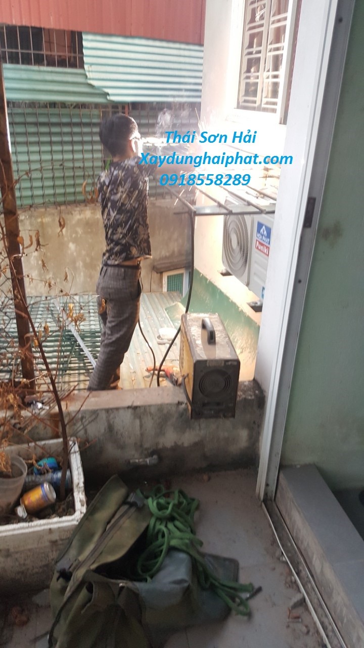 dich-vu-lam-khung-sat-bao-ve-lam-chuong-cop-sat-tai-hoang-mai-uy-tin-3