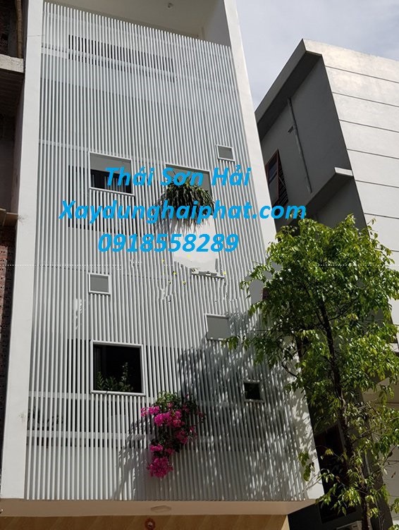 dich-vu-lam-khung-sat-san-thuong-chuong-cop-inox-dep-o-HN-5