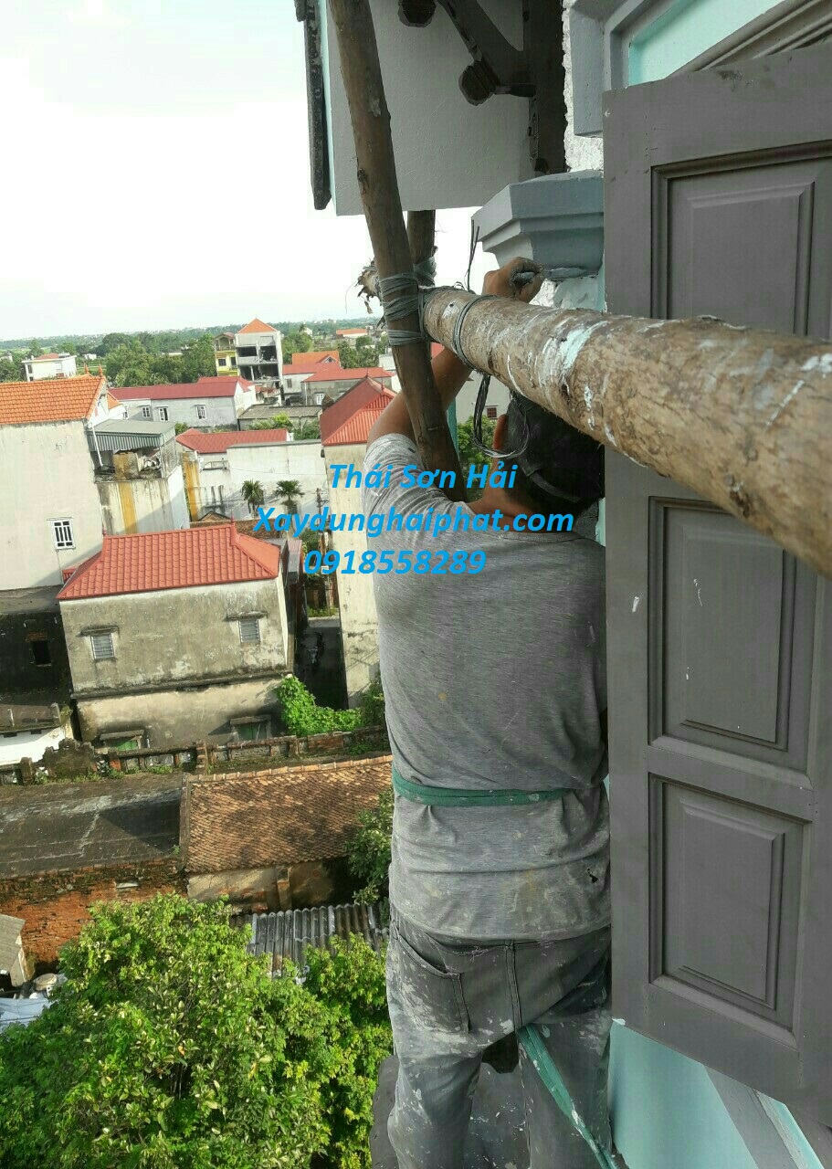 dich-vu-lan-son-chong-tham-tuong-ngoai-troi-gia-re-o-Ha-Noi-1