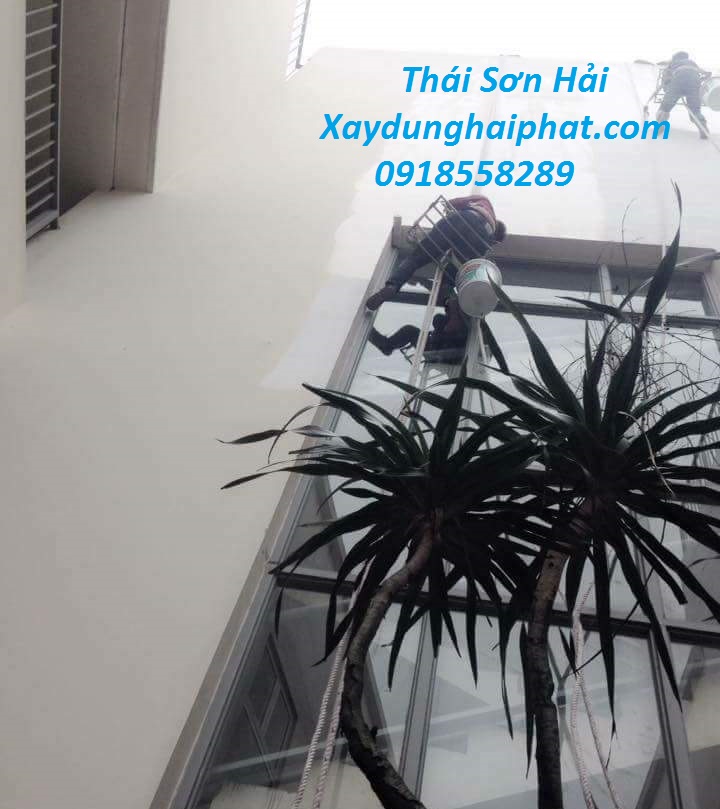 dich-vu-son-chong-tham-tron-goi-chong-tham-nha-cu-o-Ha-Noi-2