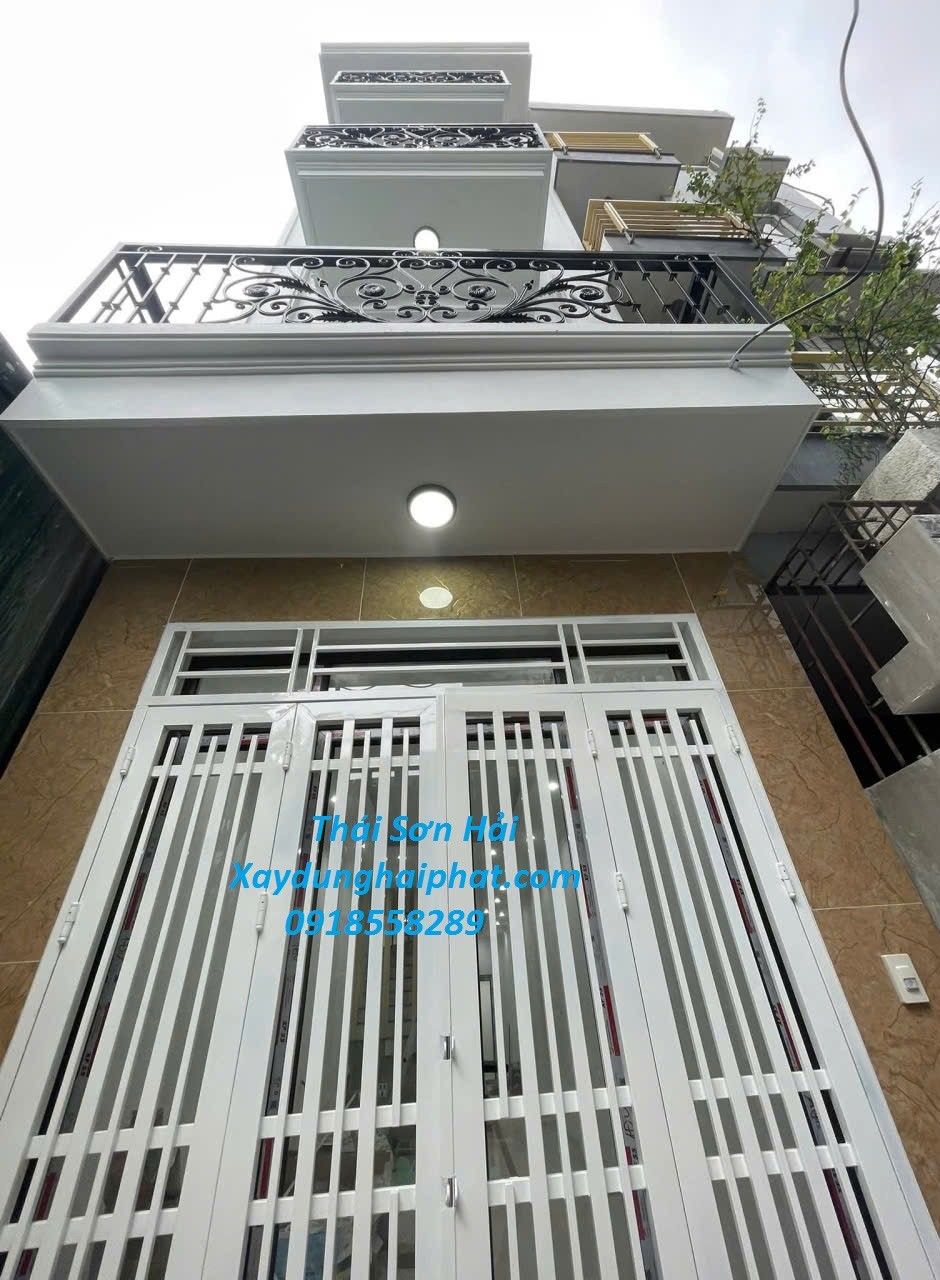 dich-vu-son-cua-sat-cu-son-chong-ri-cho-cua-sat-o-HN-2