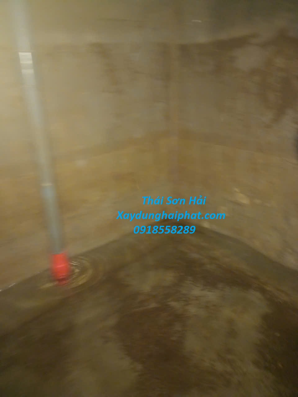 dich-vu-sua-chua-be-nuoc-ngam-chong-tham-be-ngam-ho-gia-dinh-o-HN-2