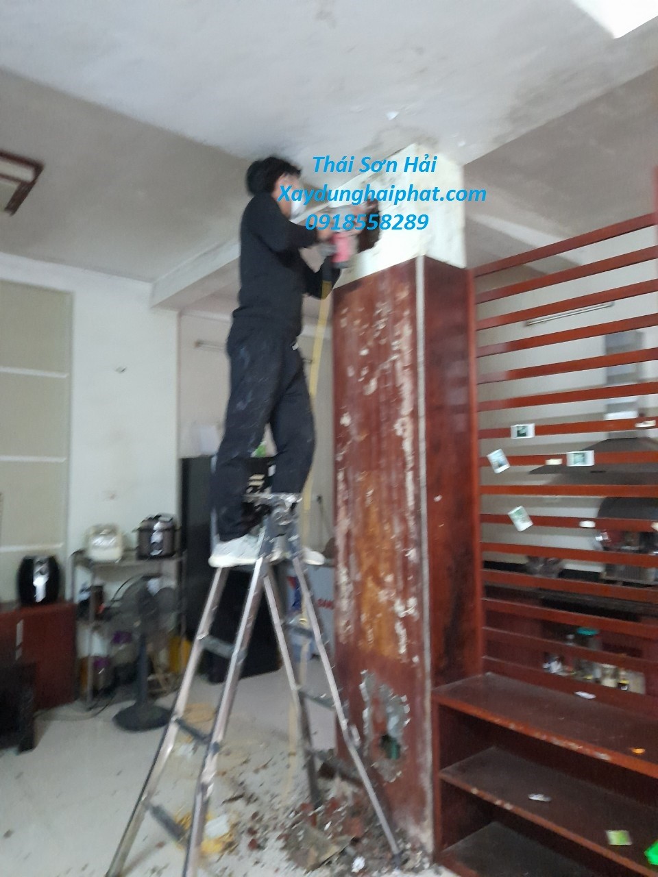 dich-vu-sua-chua-nha-tam-xu-ly-su-co-tham-dot-nha-ve-sinh-o-hn-2