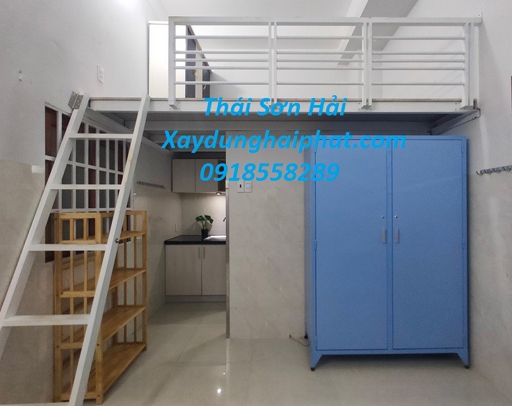 dich-vu-thi-cong-gac-xep-sat-thi-cong-lam-gac-lung-bang-go-o-hn-1