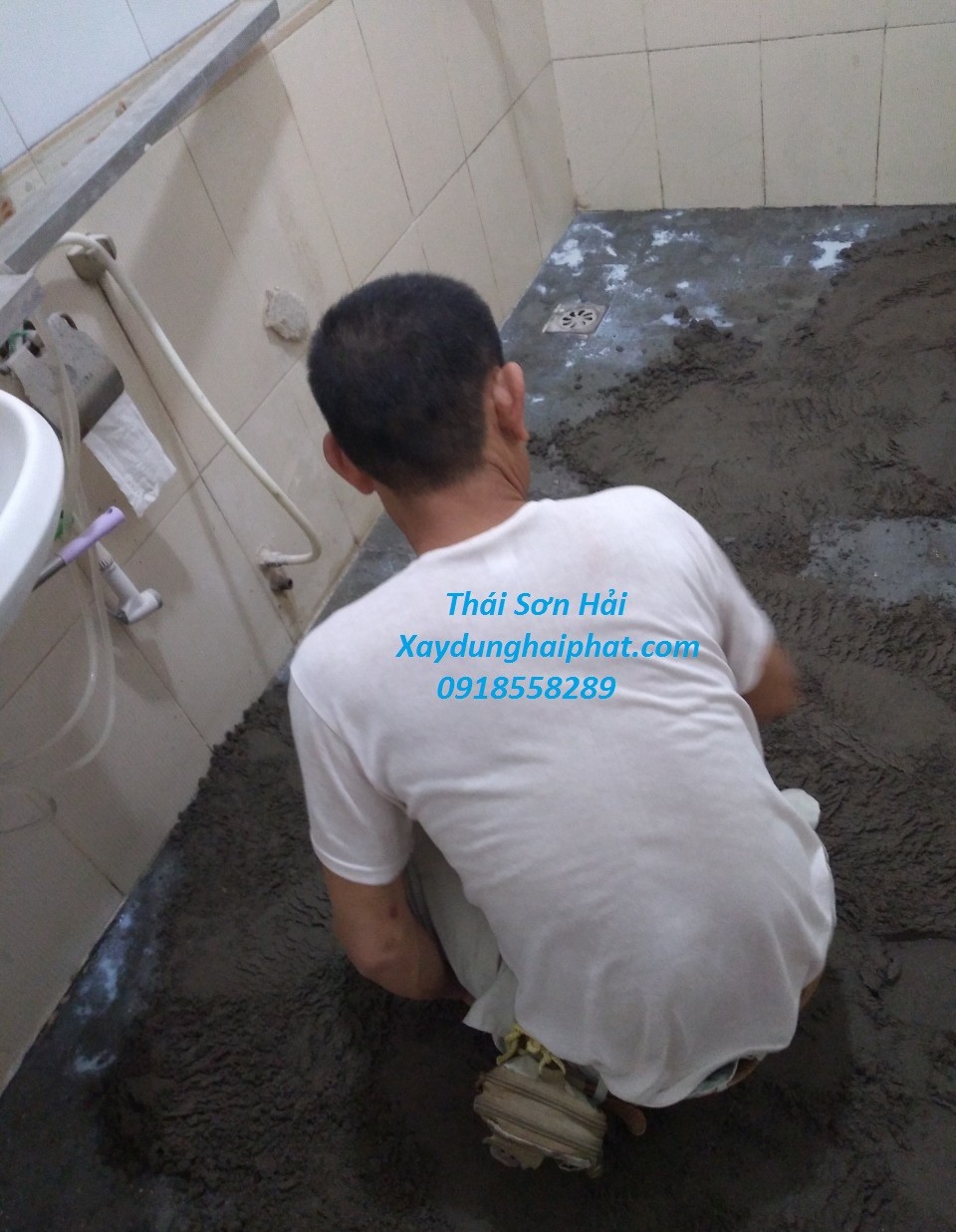 dich-vu-xu-ly-chong-tham-sua-chua-chong-tham-nha-o-ha-noi-uy-tin-2