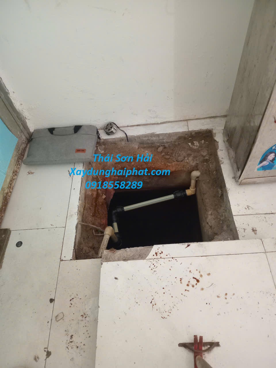 dich-vu-xu-ly-ro-ri-be-ngam-chong-tham-be-chua-nuoc-an-tai-Ha-Dong-HN-1