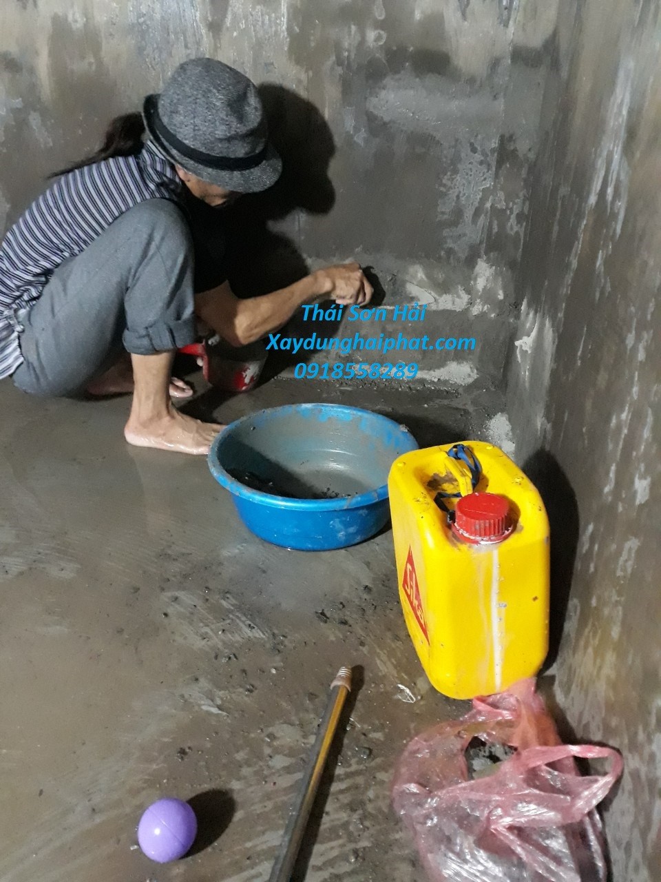 dich-vu-xu-ly-tham-be-nuoc-chong-tham-be-ngam-bi-nut-o-hn-2