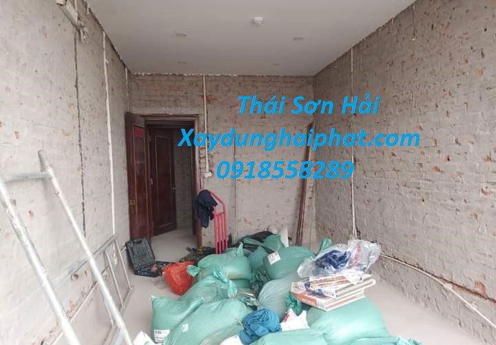 doi-ng-thi-cong-xay-dung-cai-tao-nha-tai-Nam-Tu-Liem-hn-2