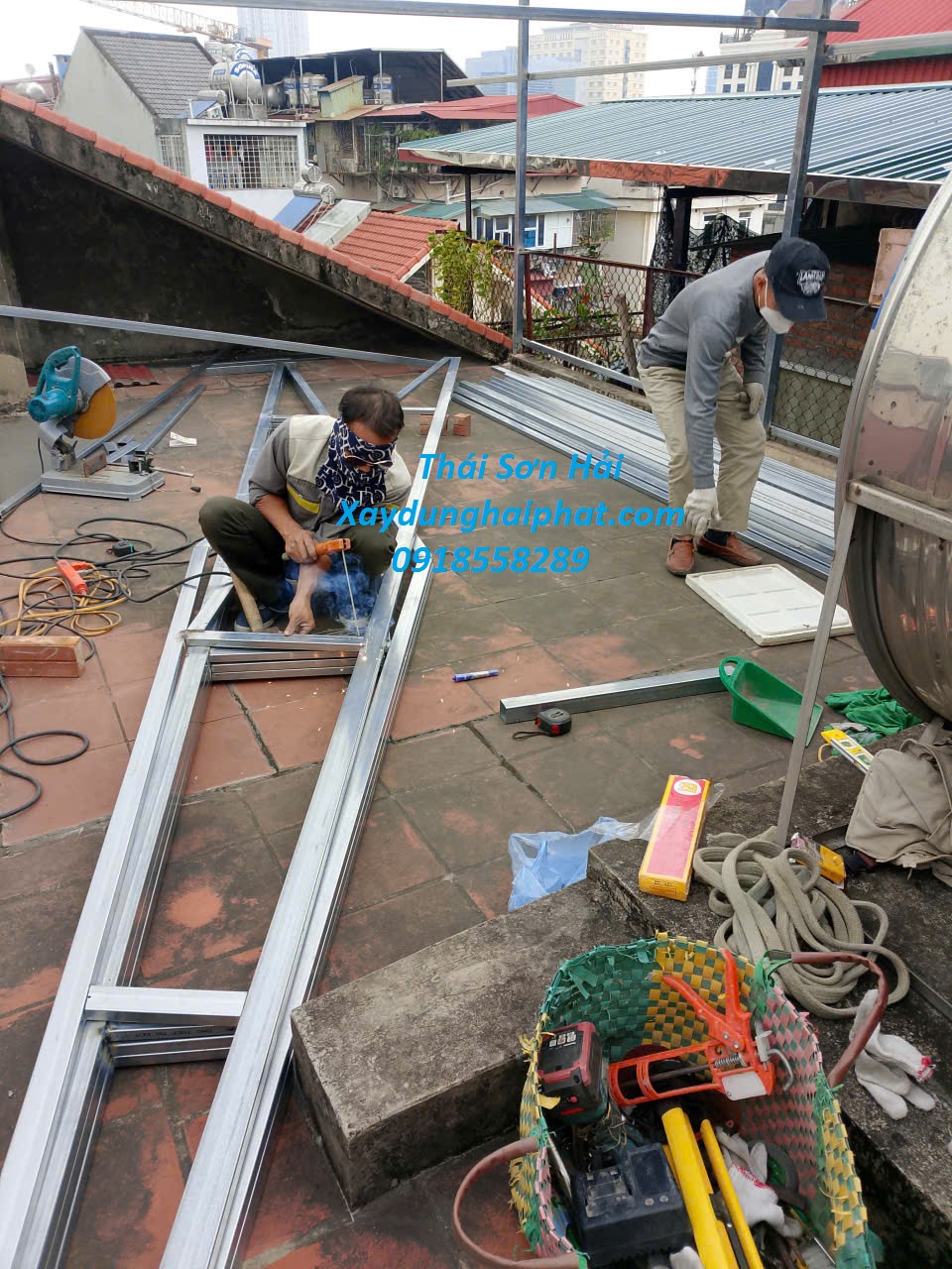 doi-ngu-lam-mai-ton-cai-tao-lai-mai-ton-cu-tai-Ha-Noi-2