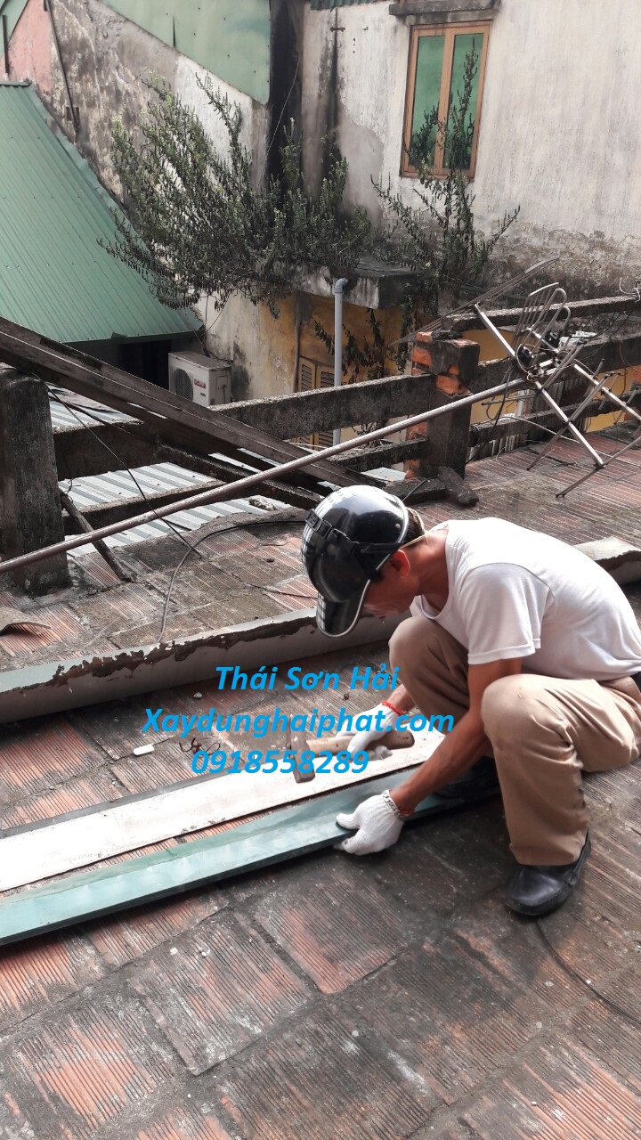 doi-ngu-tho-thi-cong-mang-xoi-thay-mang-xoi-tai-nha-o-HN-5